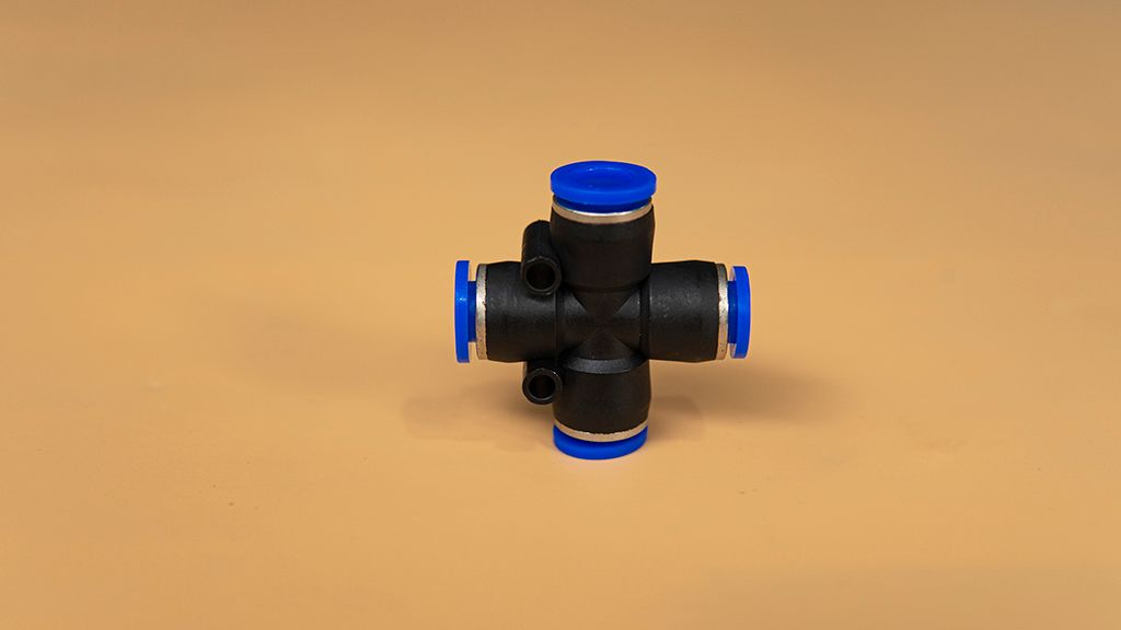 Đầu nối chữ thập 4 hướng nhựa nối ống 8mm - 8mm
