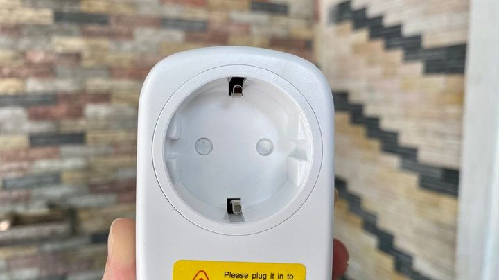 Ổ cắm wifi hẹn giờ thông minh SP4L phiên bản EU dùng trong điều khiển từ xa thông qua Wifi/3G/4G
